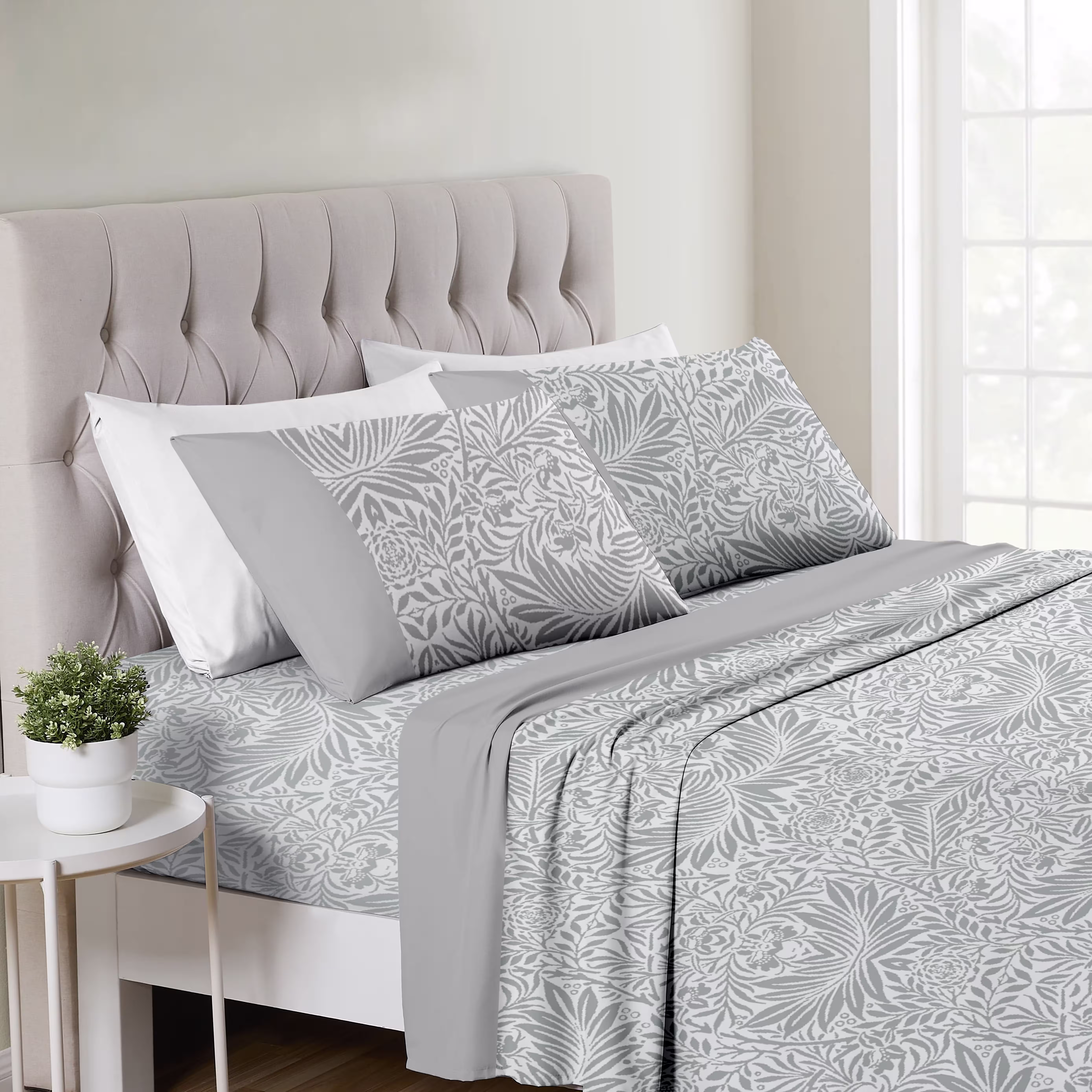 EMBROIDED BED COVERS